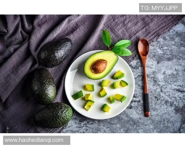 足球明星们的健康饮食新宠牛油果如何助力他们的竞技状态与表现